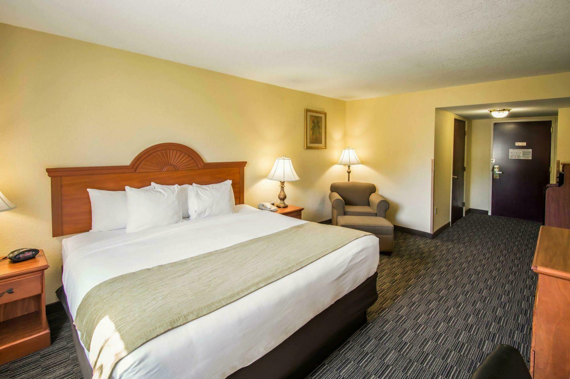 Comfort Inn & Suites Jupiter I-95 Exterior foto